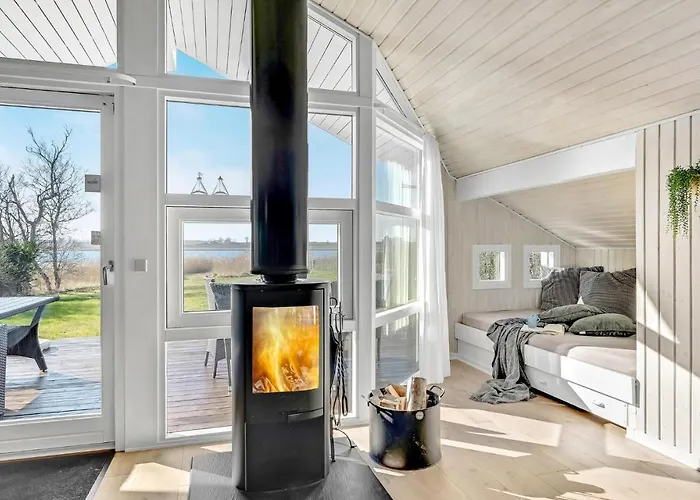 בית נופש Lovely In With Wifi